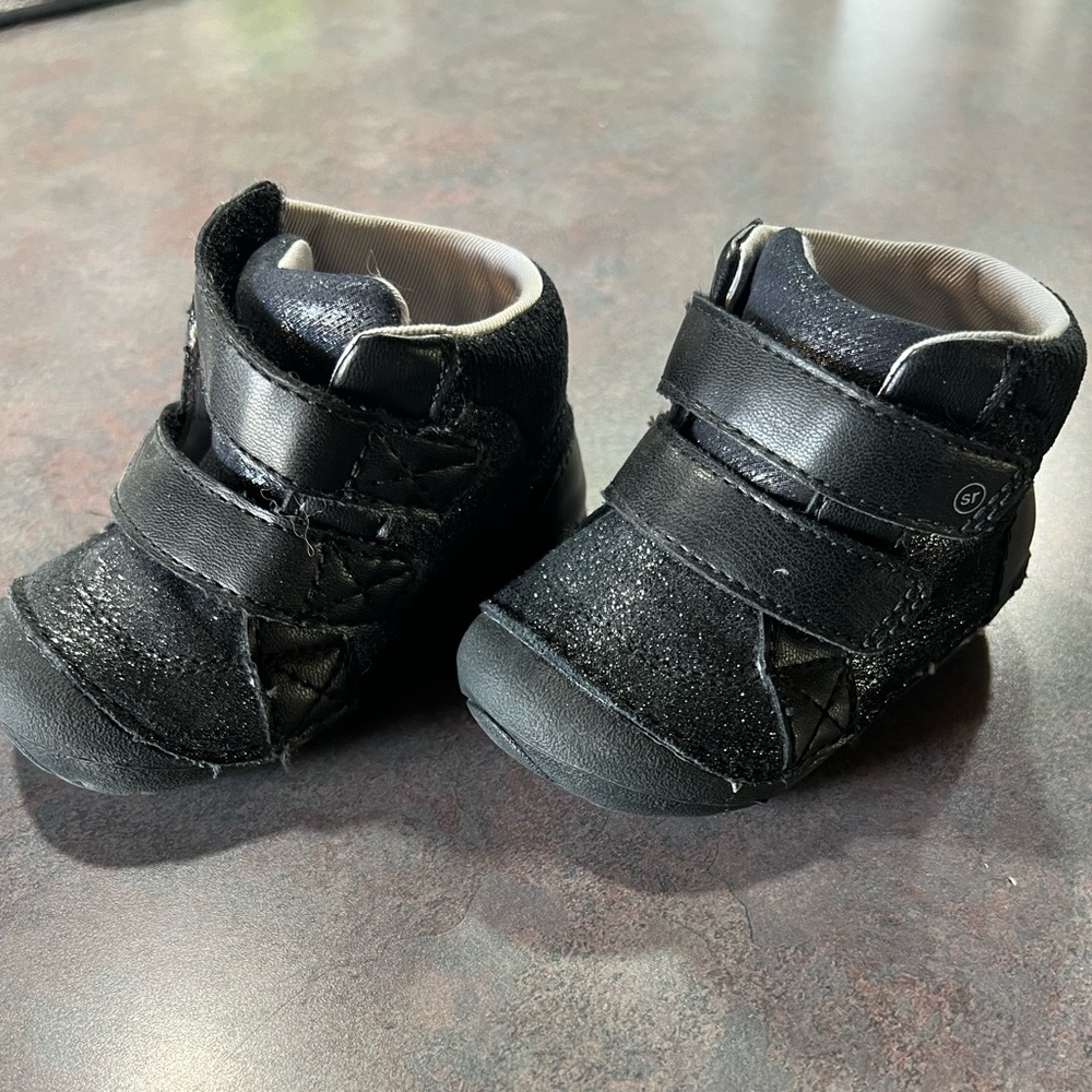 Stride Rite sparkly black boots
